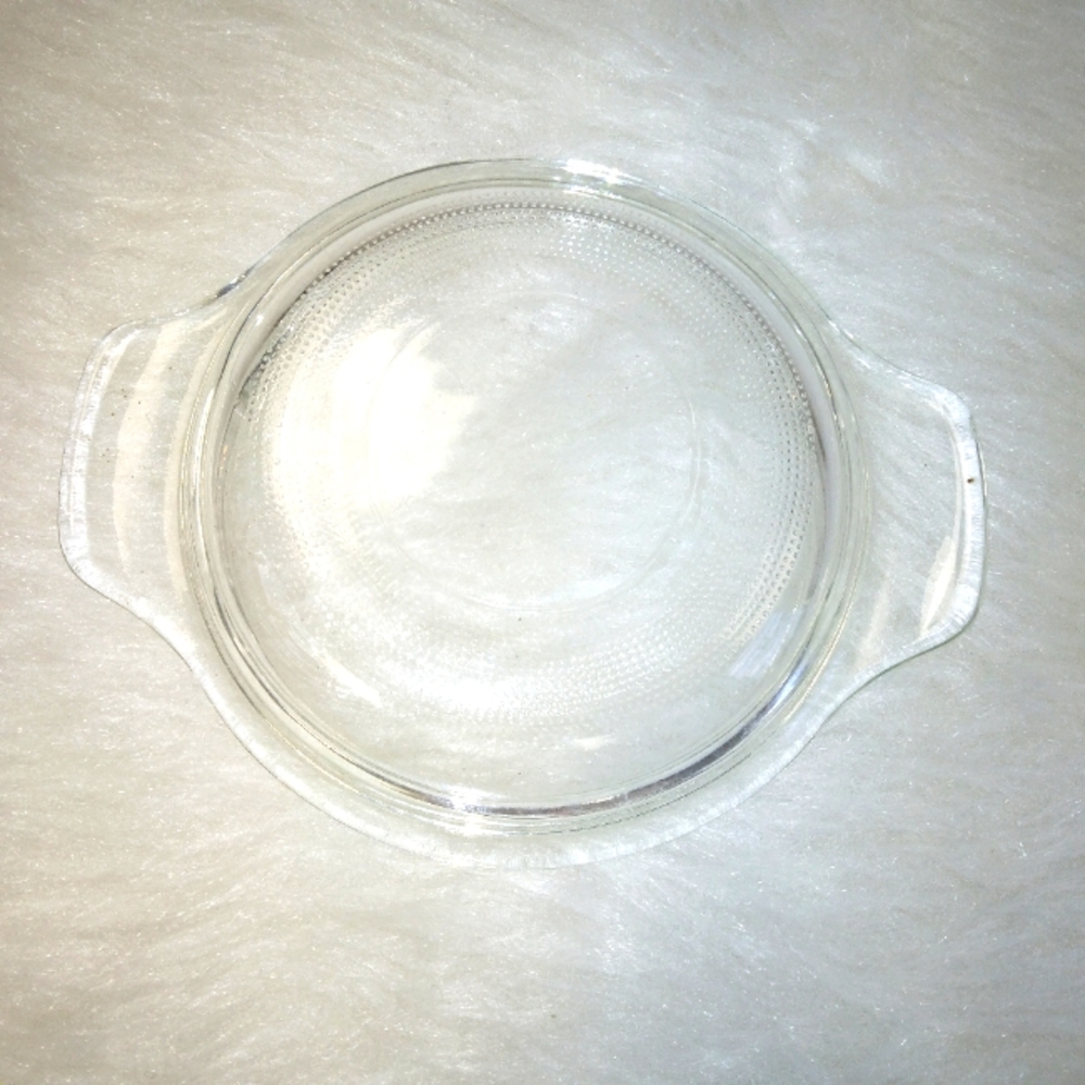 Small, replacement, casserole lid with tab handles